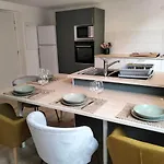 La Provence Vous Attend***!!! - 1er Etage Апартаменты