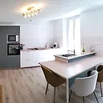 La Provence Vous Attend***!!! - 1er Etage